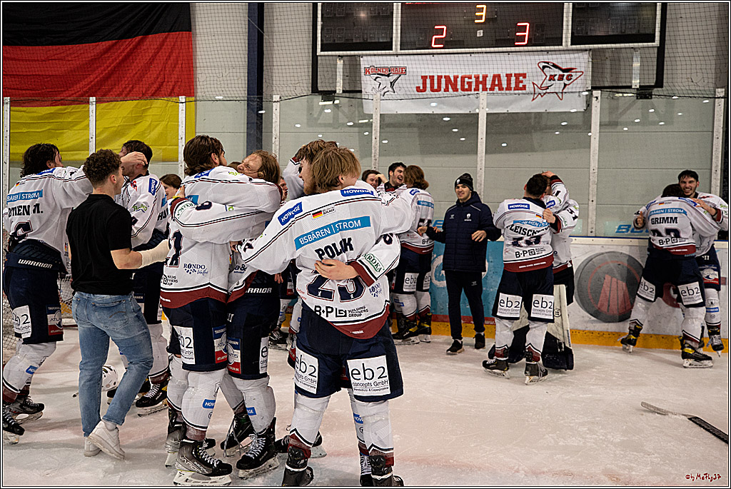 U20-DNL Meisterschaftsfinale;  Koelner Junghaie - Eisbaeren Juniors Berlin; Koeln, 27.03.2022